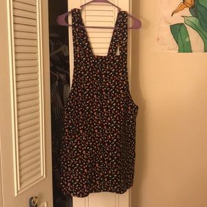 Black skirt jumper with small floral pattern